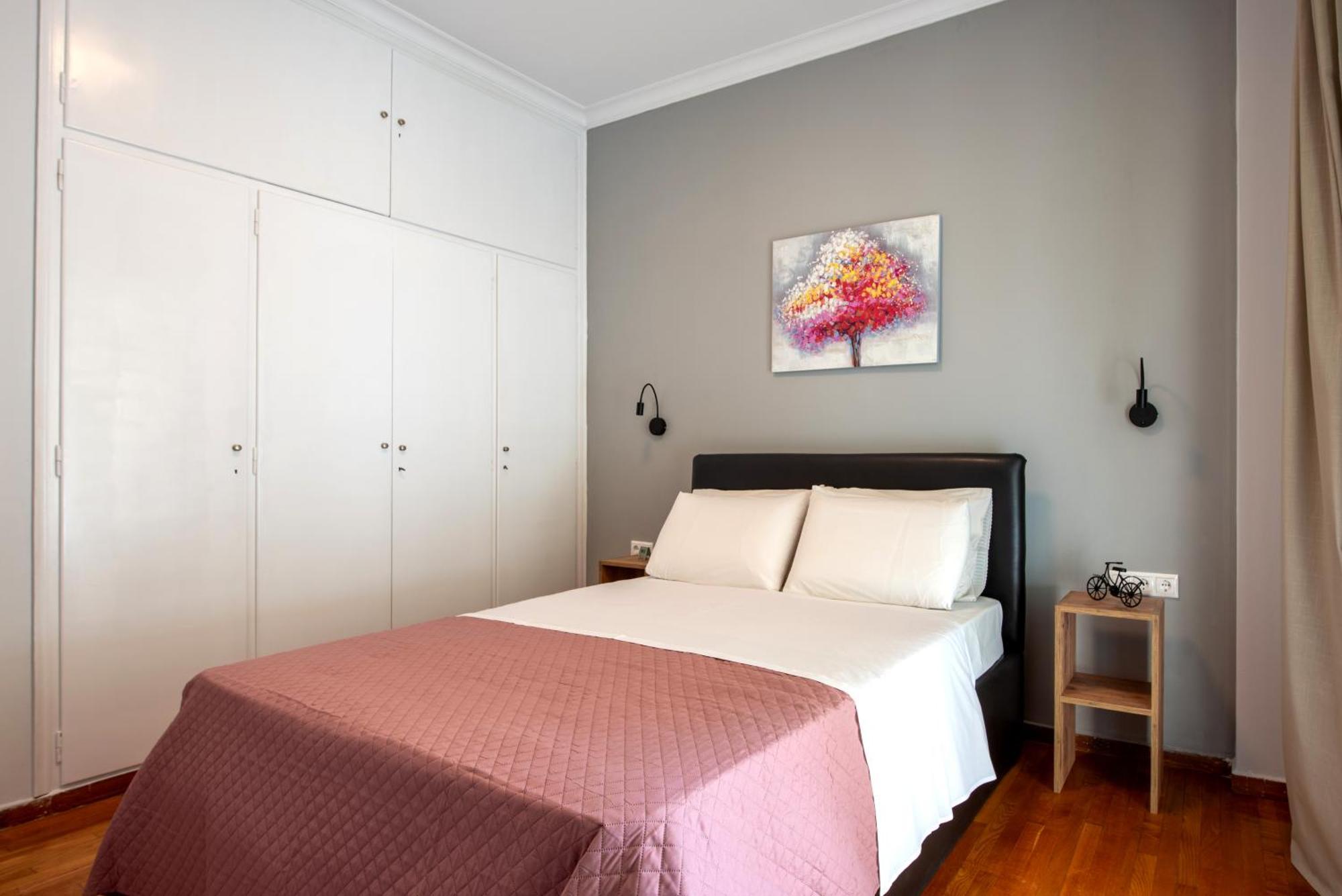 Spacious And Modern One Bedroom Apartment أثينا المظهر الخارجي الصورة