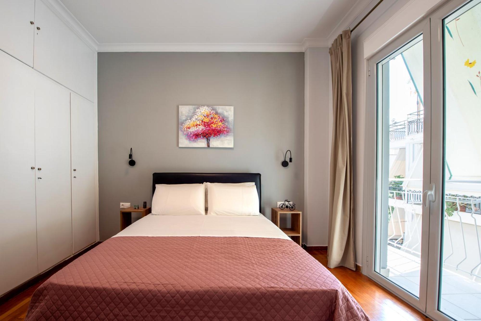 Spacious And Modern One Bedroom Apartment أثينا المظهر الخارجي الصورة